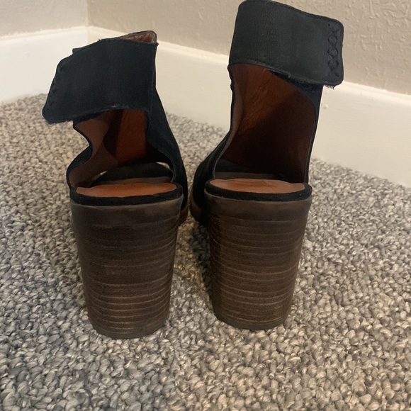 Lucky Brand Wedges size 7 - Picture 4 of 6